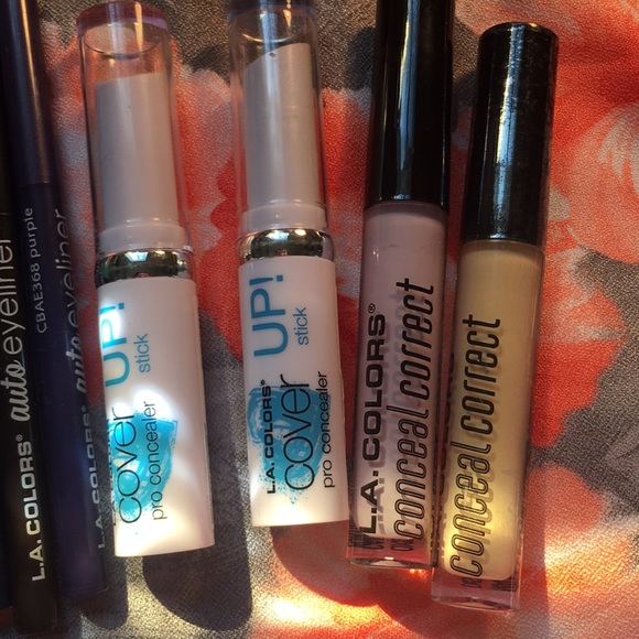 Makeup bundle - Picture 6 of 7